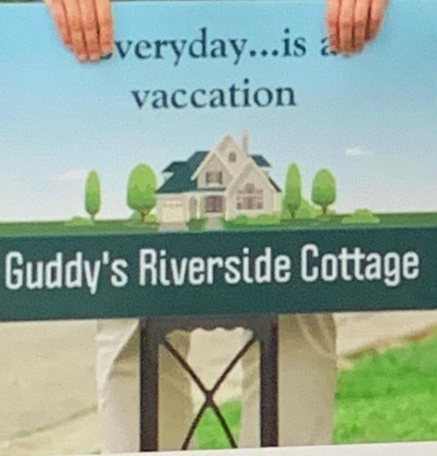 Guddy'S Riverside Cottage Nausori 외부 사진